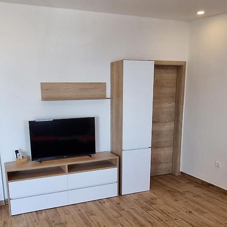 Apartments Sky เบรลา ภายนอก รูปภาพ